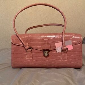 Brand new Pink purse never been used, tags still on